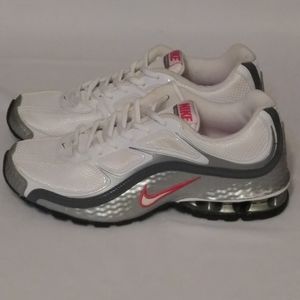 Nike Reax Run 5 Running Sneakers Athletic Shoes